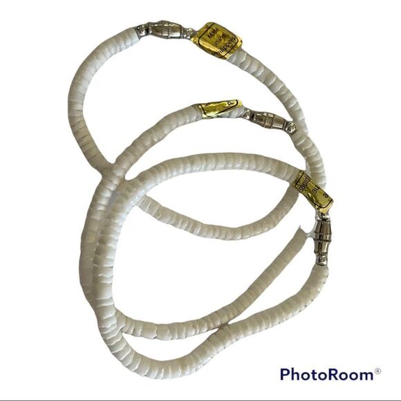 New Bundle of 3 Puka Shell Bracelets! - Picture 1 of 3